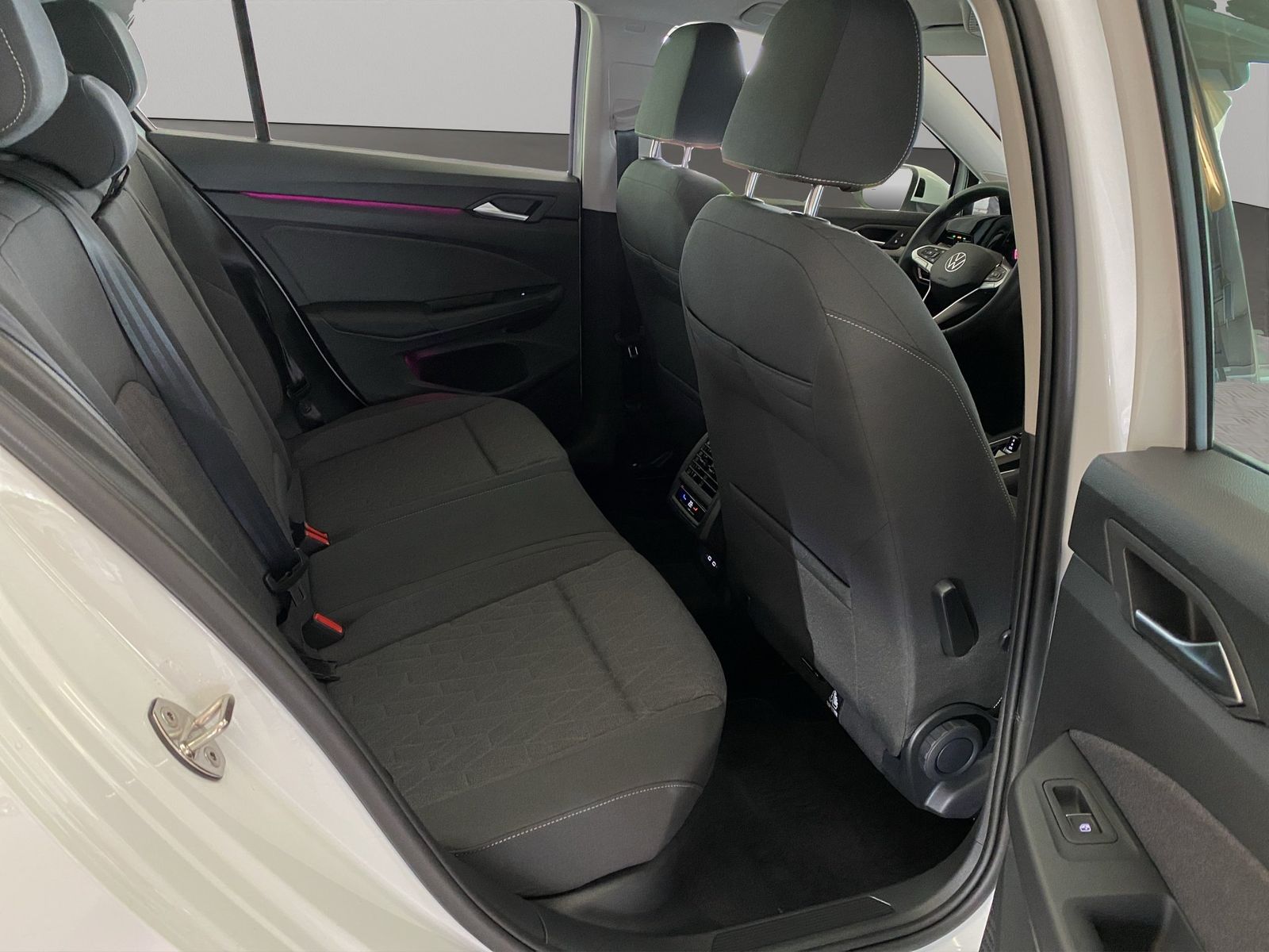 Volkswagen Golf VIII Life 1.5 eTSI DSG (Garantie 08/2030.SH foto 9