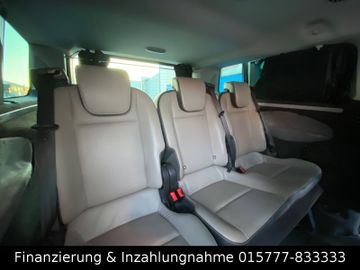 Ford Tourneo Custom - 10