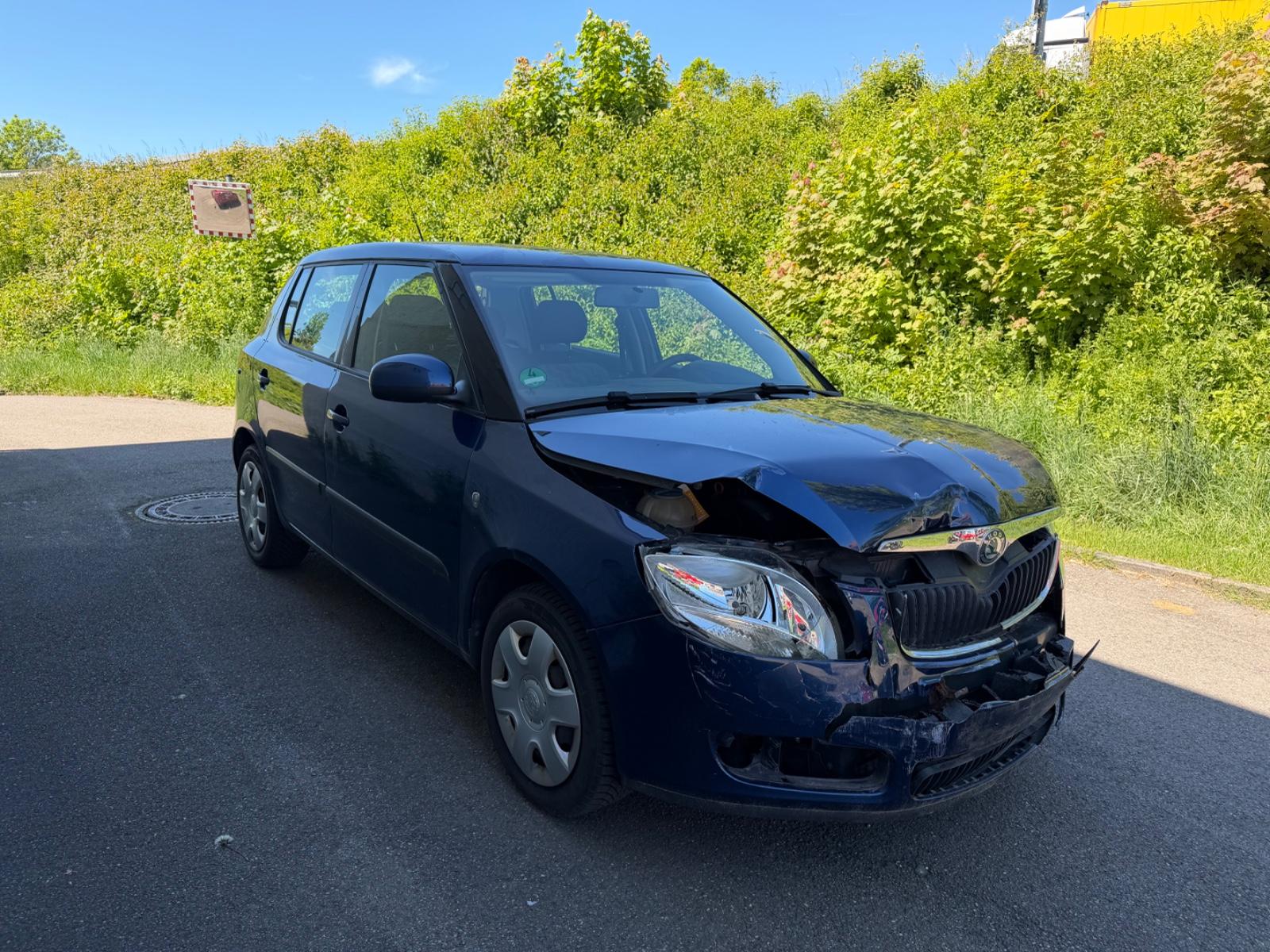 Skoda Fabia Ambiente 1.4 16 V/98000KM/Klima/Tüv 4/2027