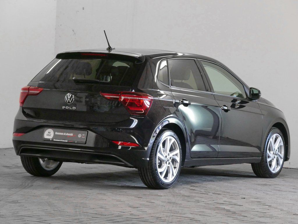 Fahrzeugabbildung Volkswagen Polo Style 1.0 TSI DSG AHK Navi RFK