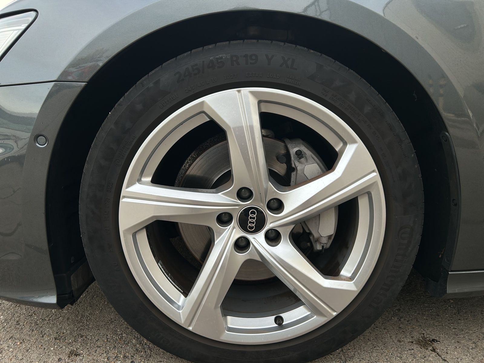 Fahrzeugabbildung Audi A6 Avant 45 TDI quattro sport S-tronic S-Line Ma