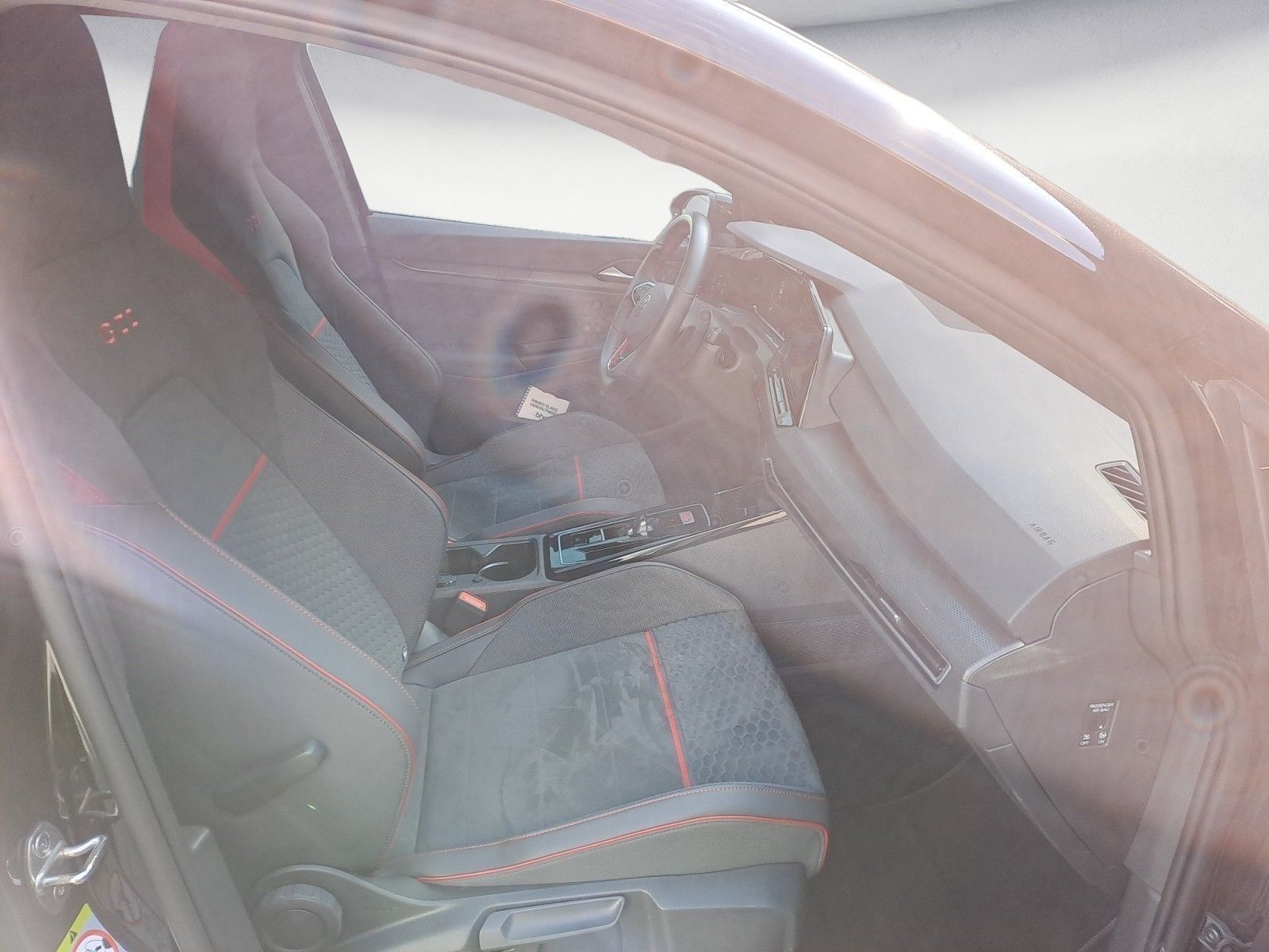 Volkswagen Golf - Bild 9