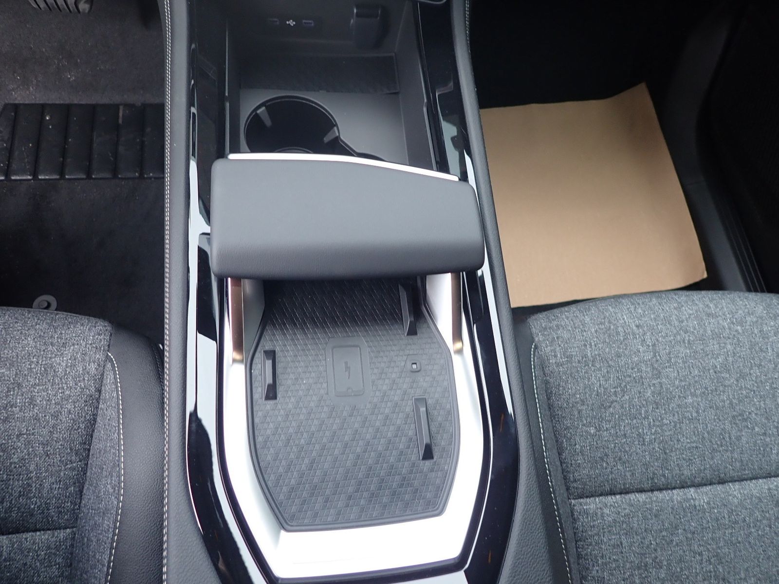 Fahrzeugabbildung Renault Austral Techno Mild Hybrid 160 Automatik