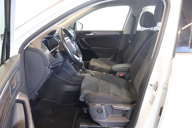 Volkswagen Tiguan Allspace Eleg. 2.0 TDI 4M HUD+PANO+AHK