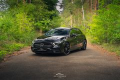 MERCEDES-BENZ A 250*AMG-LINE*360*ACC*NAVI*MULTIBEAM*