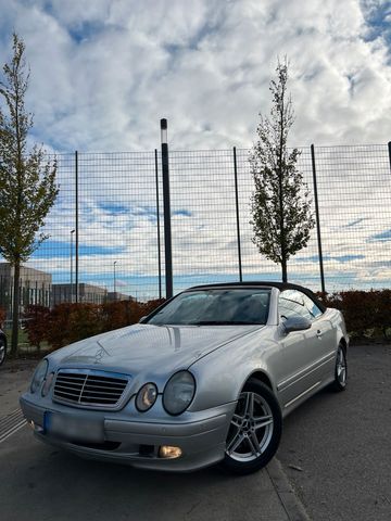 Mercedes-Benz Mercedes W208 AMG Cabrio CLK 200 Kompresso...