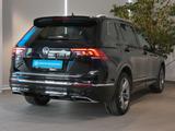 Volkswagen Tiguan Allspace 1.5 TSI IQ.DRIVE AHK R-Line KAM - Volkswagen Tiguan Allspace IQ-DRIVE