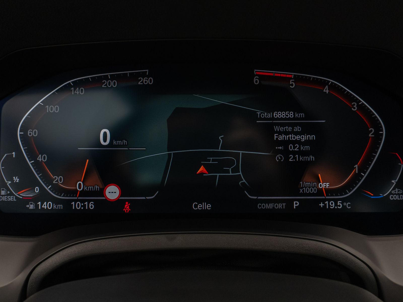 Fahrzeugabbildung BMW 320d Alarm PDC Stop&GO DAB AHK HiFi Fernlich LED
