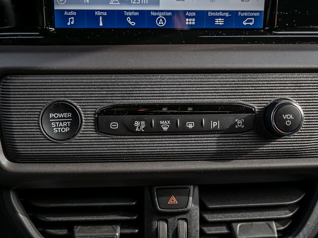 Ford Tourneo Courier 1.0 Titanium Fahrassistenz-Paket