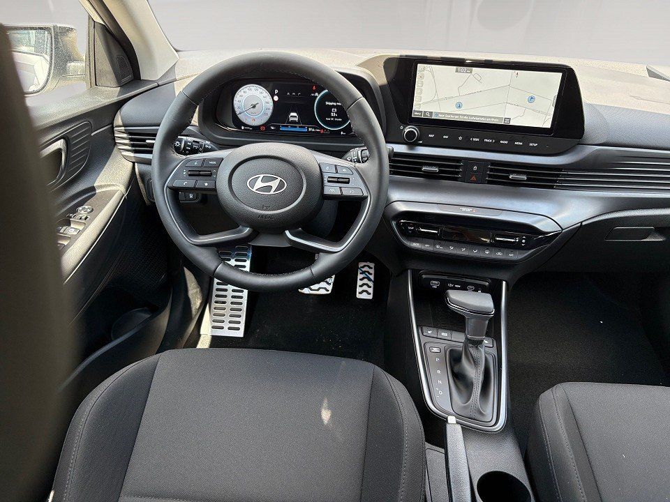 Fahrzeugabbildung Hyundai BAYON 1.0T 100PS DCT Trend Bose Komfort