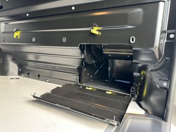 Fahrzeugabbildung Opel Vivaro 2.0 Kasten Edition M*Kamera*Klima*PDC*