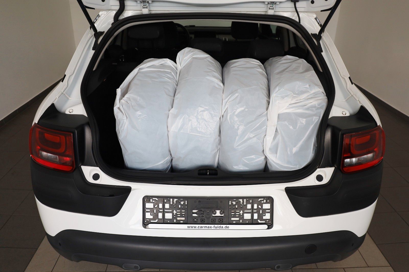 Fahrzeugabbildung Citroën C4 Cactus Shine Navi,SH,PDC,Kamera,ParkAssist