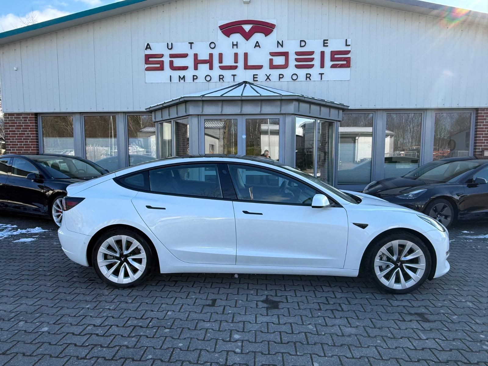 Tesla Model 3 Long-Range FSD Autopilot  AWD Wärmepumpe