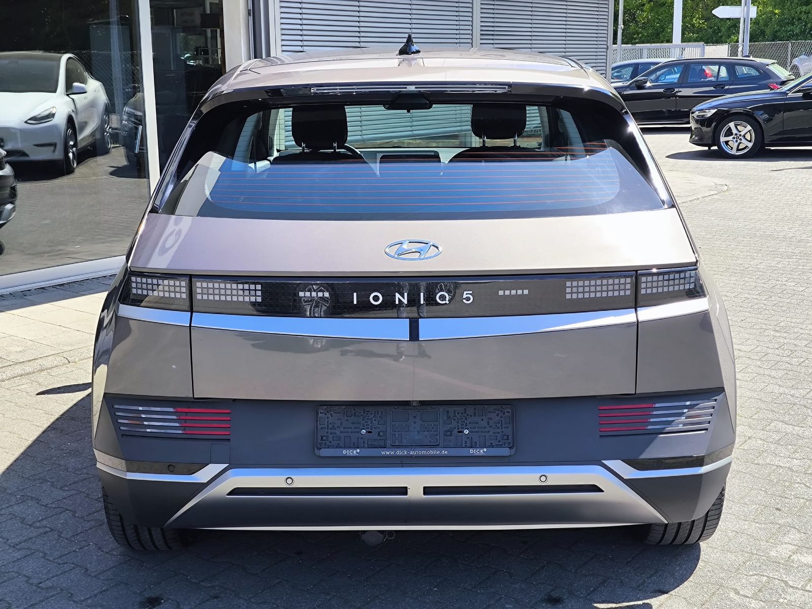 Fahrzeugabbildung Hyundai Ioniq 5 Elektro NAVI+LED+SHZ+KAMERA+ACC+AHK+19"