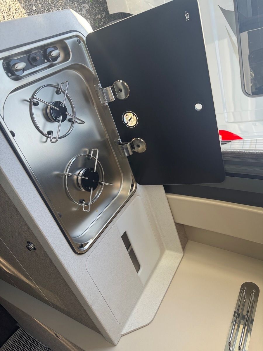 Fahrzeugabbildung Karmann Davis Lifestyle DA 590 LS Markise und Automatik