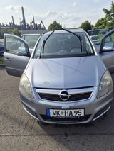 Opel Zafira 1.9 CDTI 88kW - - Opel Zafira in Saarbrücken