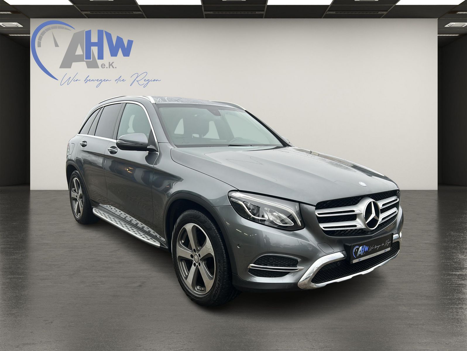 Fahrzeugabbildung Mercedes-Benz GLC 220 d 4Matic AMG-Line