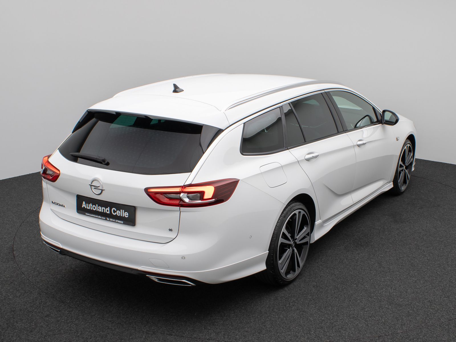 Fahrzeugabbildung Opel Insignia B Sports Tourer GS Line Plus 4x4 Kamera