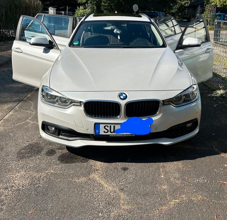 Image of BMW 320