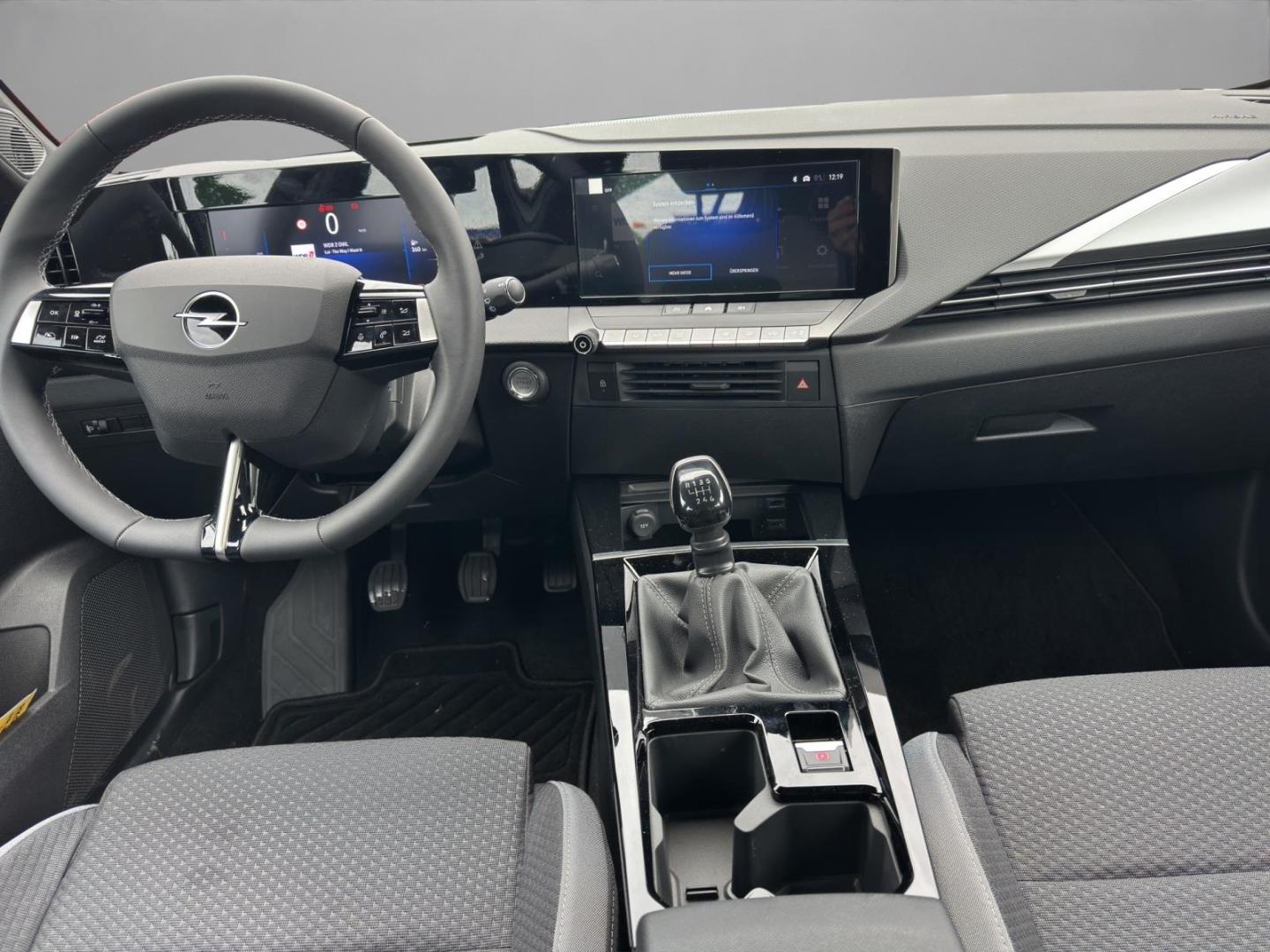 Opel Astra 5- Türer Edition PDS vorne/ hinten LM-Räde