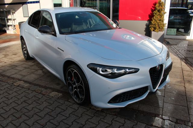 Alfa Romeo Giulia Competizione Q4 MY23  GARANTIE 07/2027