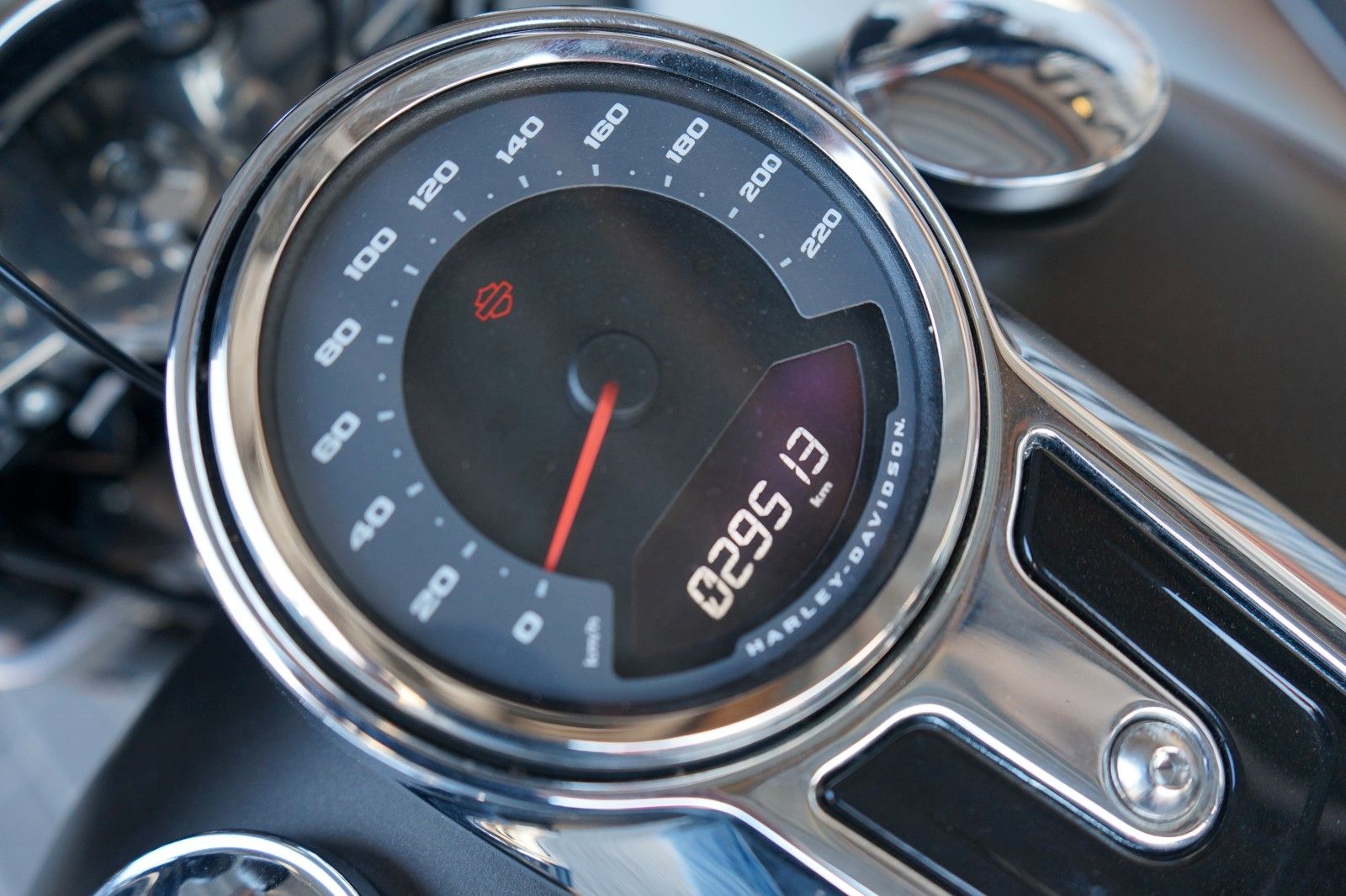 Fahrzeugabbildung Harley-Davidson Sport Glide 107 - MY20 - Guter Zustand - Jekill