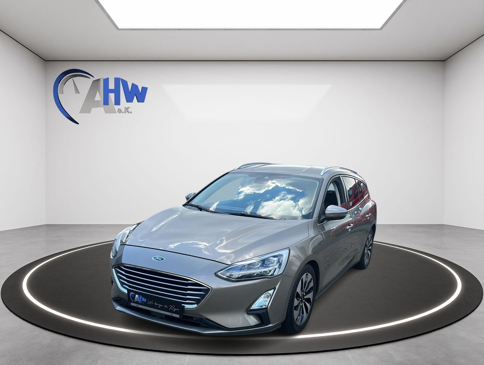 Fahrzeugabbildung Ford Focus 1,5 Turnier Cool & Connect