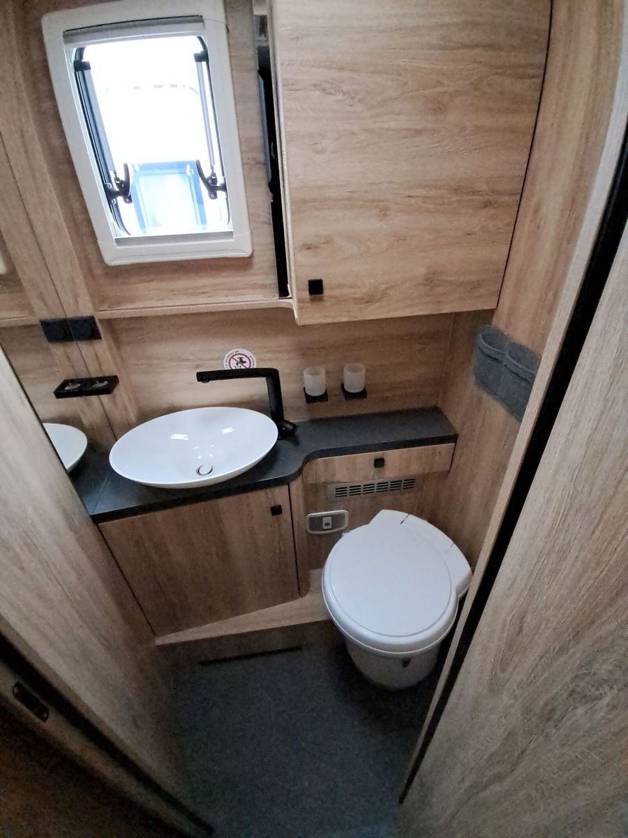 Fahrzeugabbildung Eura Mobil Profila RS PRS 720 EF Markise/SAT/TV/Solar