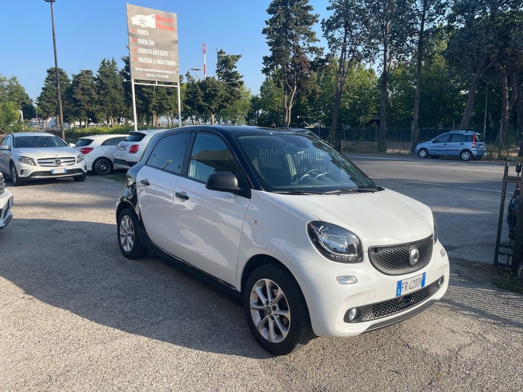 Image of Smart ForFour
