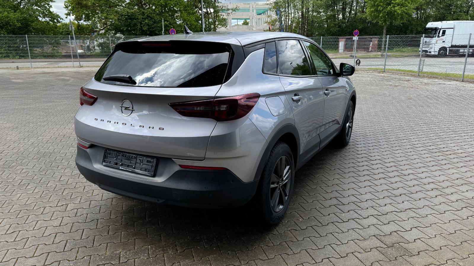 Opel Grandland (X) 1.5 Diesel 96kW 