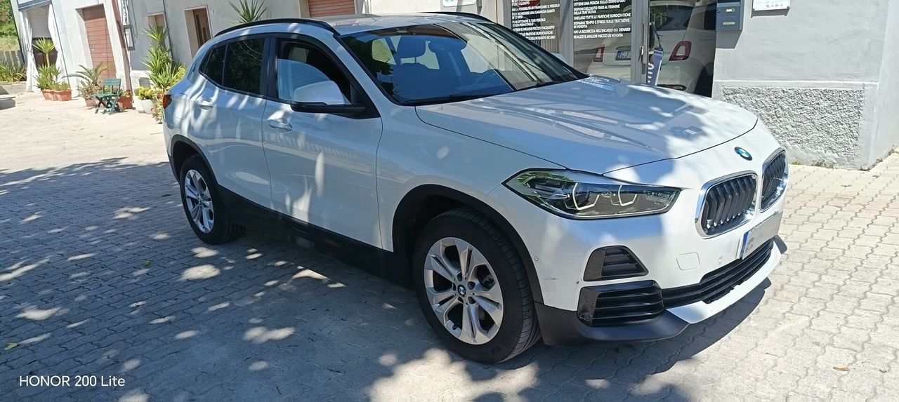 BMW X2 xdrive18d Sport auto imagem 3