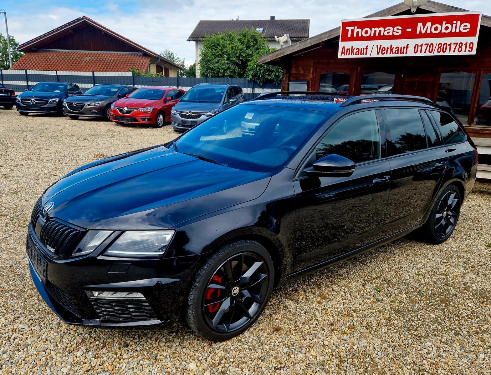 Skoda Octavia TSI Combi RS Challenge AHK Pano