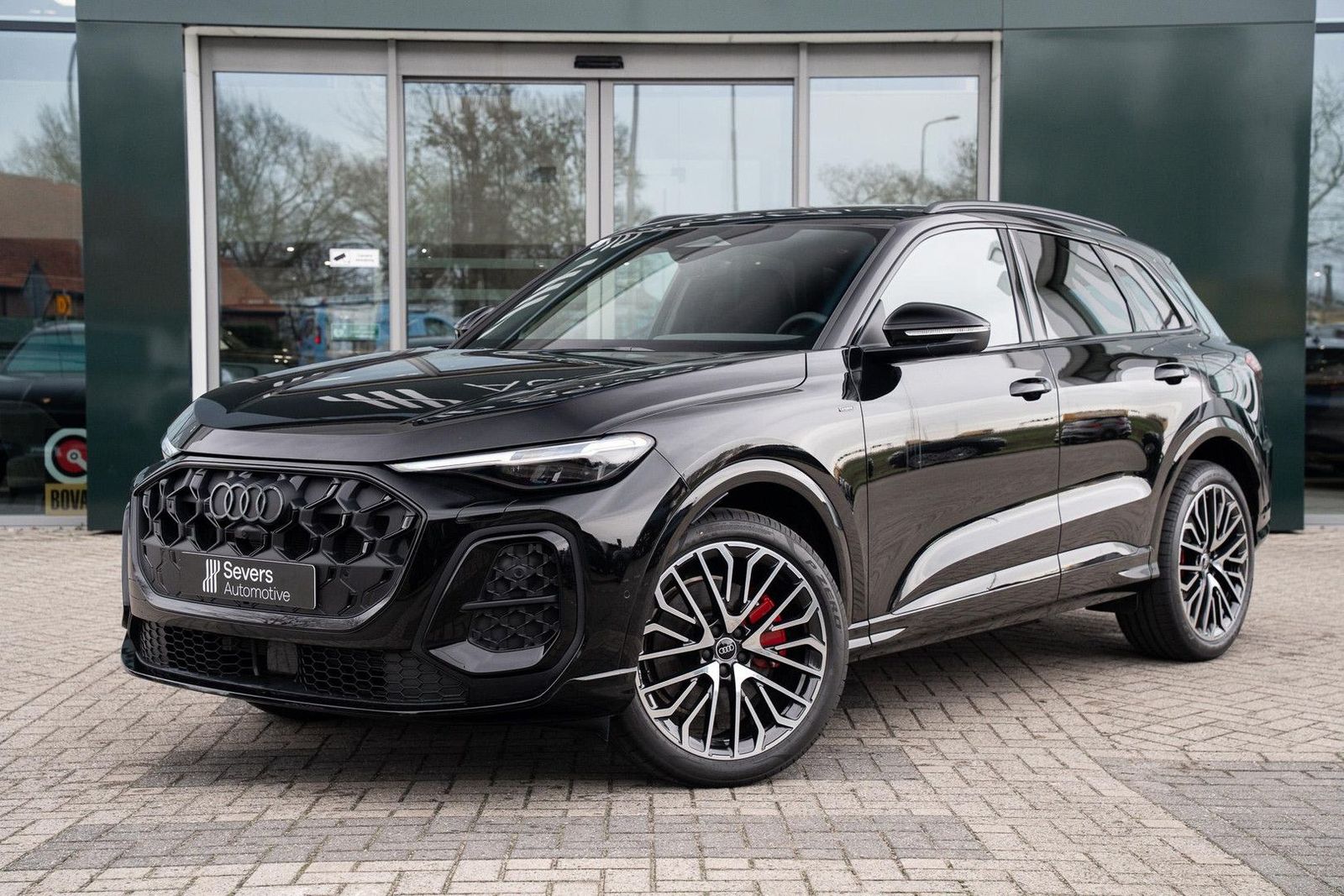 Audi Q5 2.0 TFSI e-hybrid quattro S edition l 21 inch imagem 2