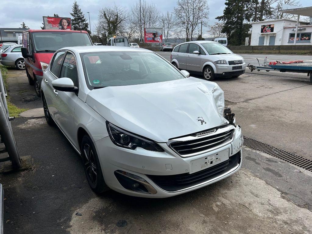 Peugeot 308 Allure 1.6 LED *Fahrbreit*