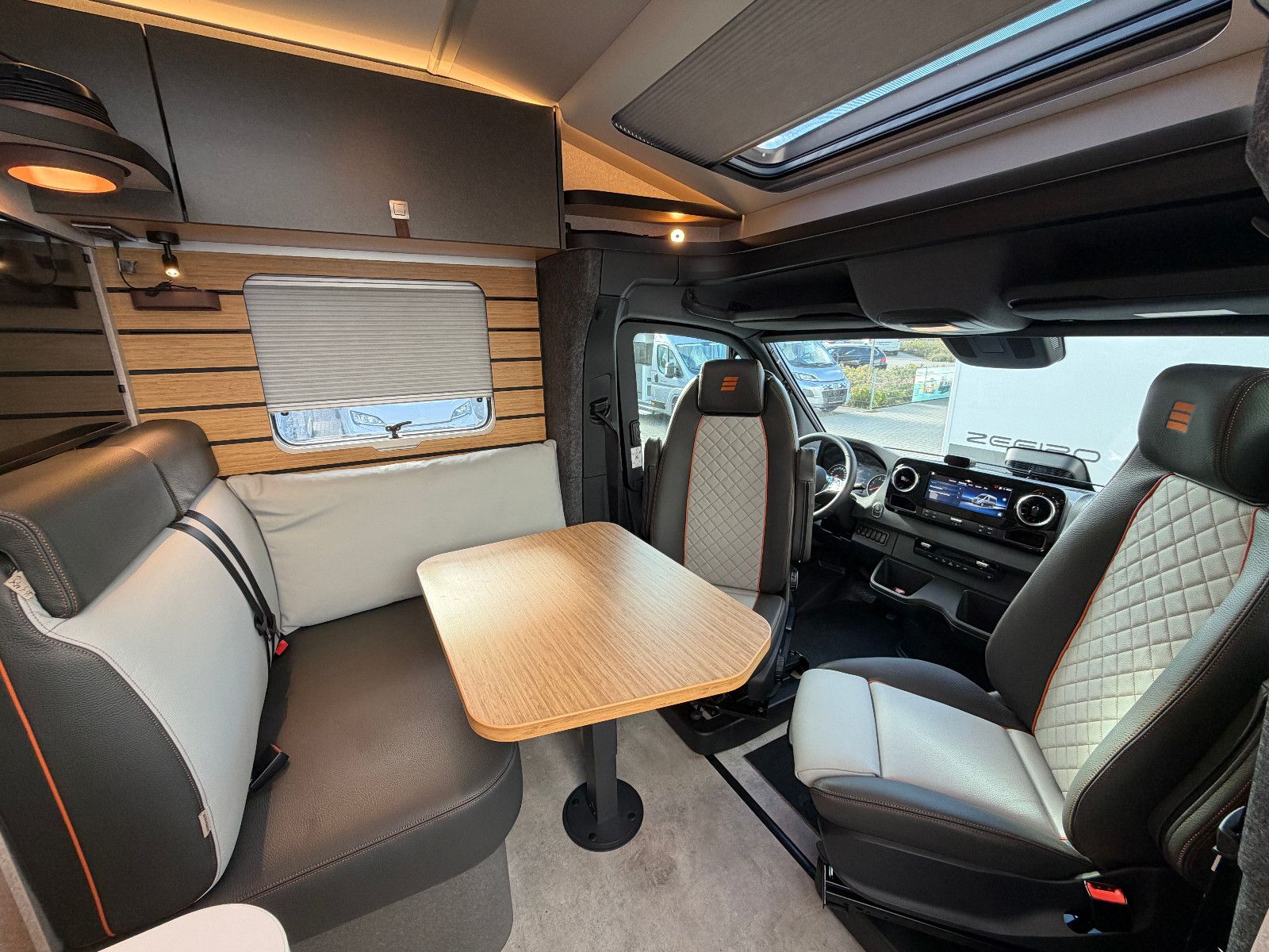 Fahrzeugabbildung HYMER / ERIBA / HYMERCAR ML-T 580 - Crosstrail - Modell 2027