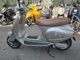 Vespa ET 4 125 läuft und läuft und ... ideal für Einst - VESPA ET4 125