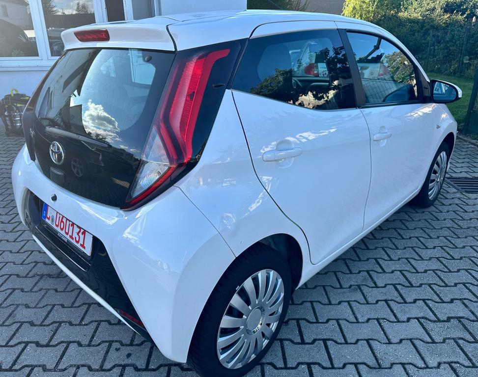 Toyota Aygo (X)