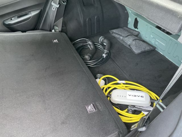 Fahrzeugabbildung Dacia Spring Electric 45 Essential Navi, Tempomat, Led