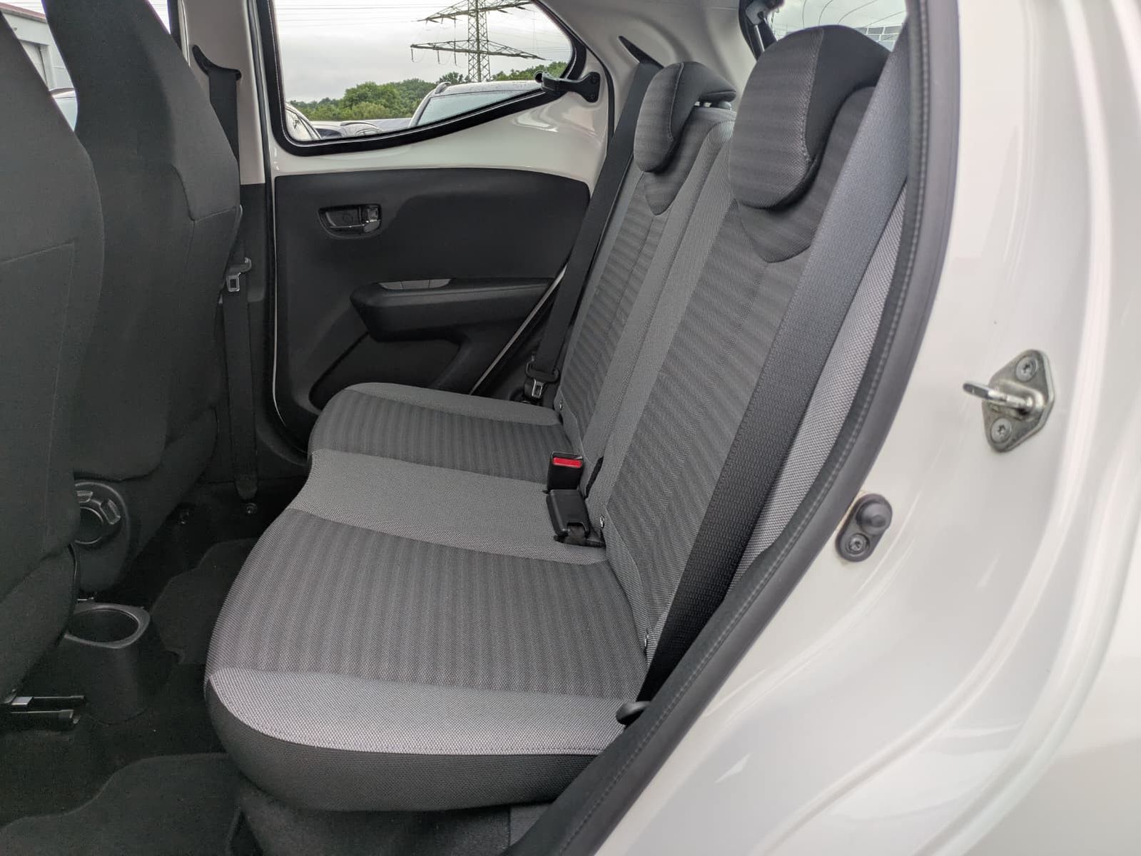 Fahrzeugabbildung Toyota AYGO 1.0 x-Play APP-CONNECT*KLIMA*KAMERA