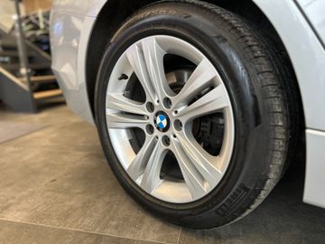 BMW 318 d Limousine *Klima*SHZ*Navi*PDC*Bi-Xenon*