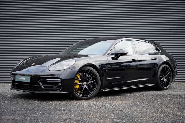 Porsche Panamera Sport Turismo 4.0 GTS / PCCB / Pano / N