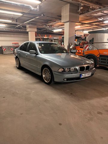 BMW Bmw e39 520i Limousine Facelift