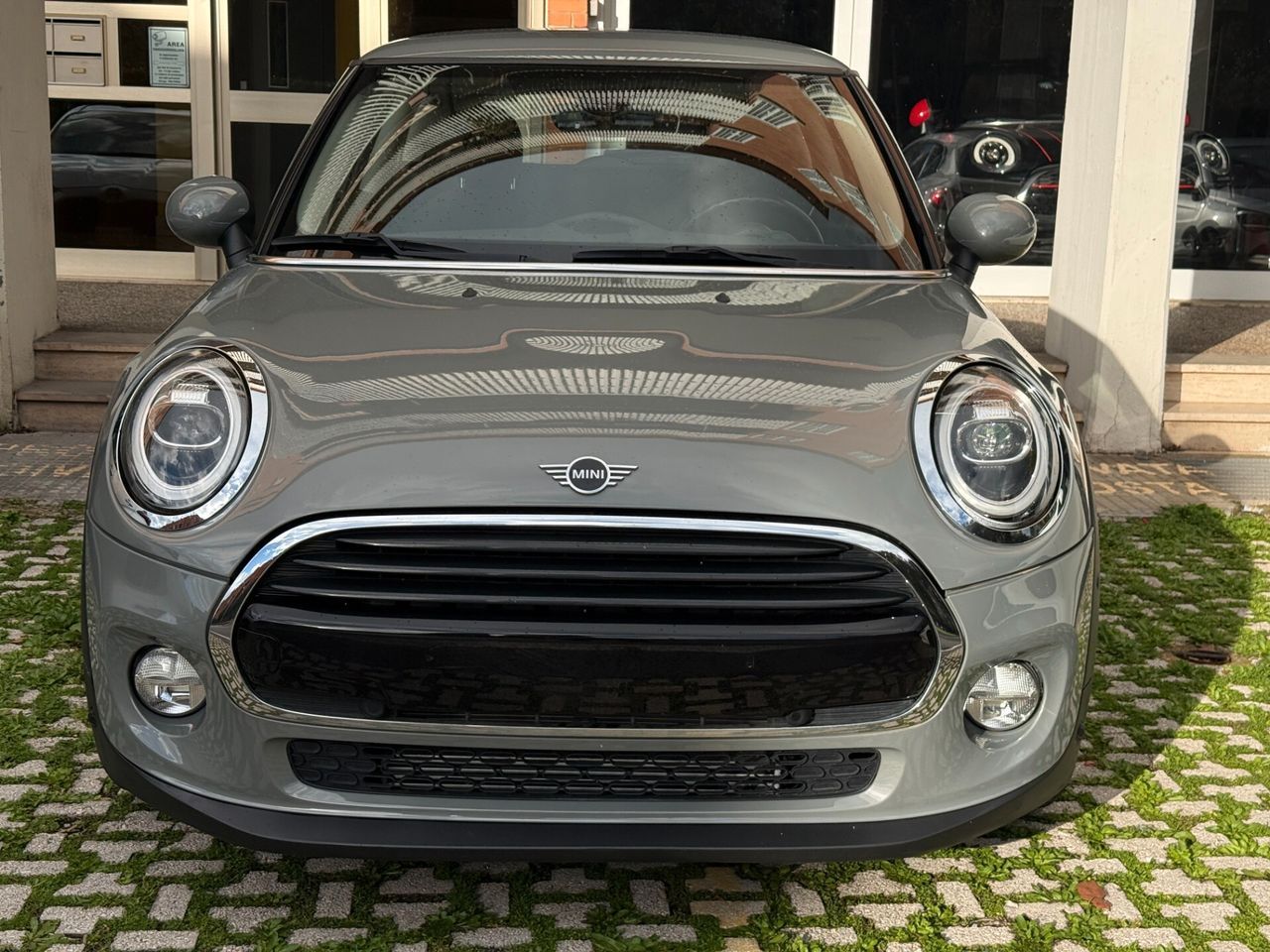 MINI Mini Cooper 1.5 Automatica Tagliandi Ufficiali P imagem 2