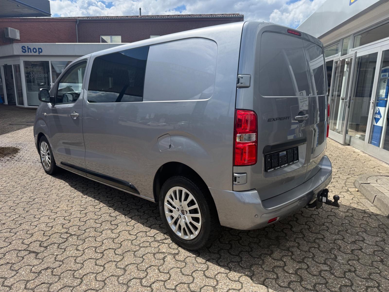 Peugeot Expert 2.0 BlueHDi 180 DOKA AHK/ACC/STHZG/NAVI