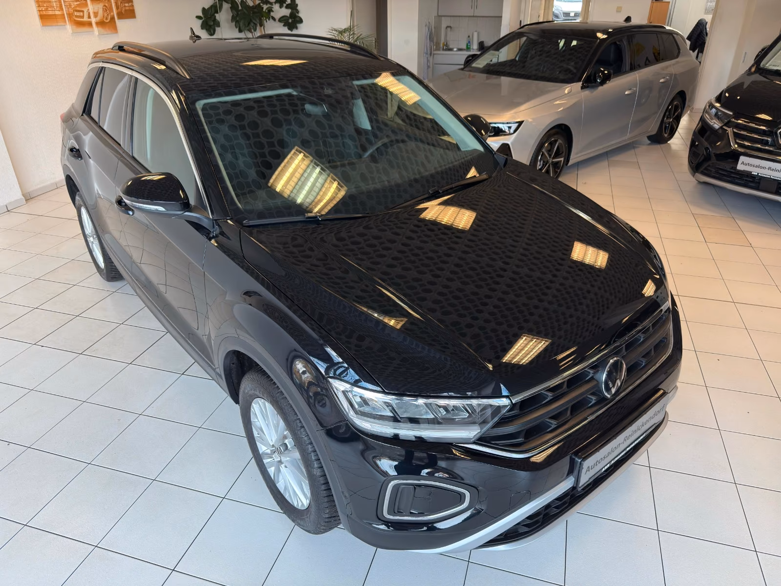 Volkswagen T-Roc 1.5 TSI DSG Life*AHK*LED*Navi*SHZ*PDC*, миниатюра 3