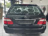 Mercedes-Benz E 220 T CDI Elegance, Leder, GSHD, Navi - Mercedes-Benz E 220 aus 2003: Cdi