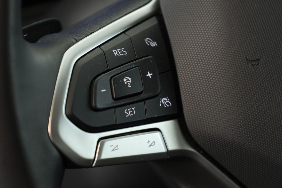 Volkswagen T-Cross 1.0 TSI DSG R-Line IQ.LIGHT Navi ACC Kam, миниатюра 25