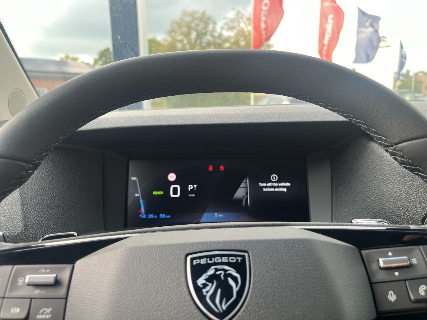 Fahrzeugabbildung Peugeot Expert KW Elektro Standard 75 kWh Navi Temp.