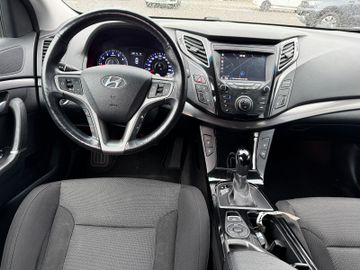 Hyundai i40 cw Family +LED+Navi+WR+SHZ+Autom+DAB