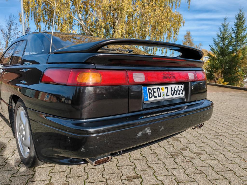 Subaru SVX